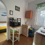 Jaskolka *