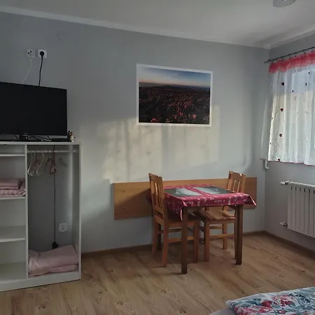 Jaskółka Habitación en casa particular Lądek-Zdrój