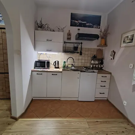 Jaskolka Lądek-Zdrój