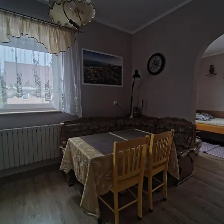 Jaskółka Habitación en casa particular Lądek-Zdrój